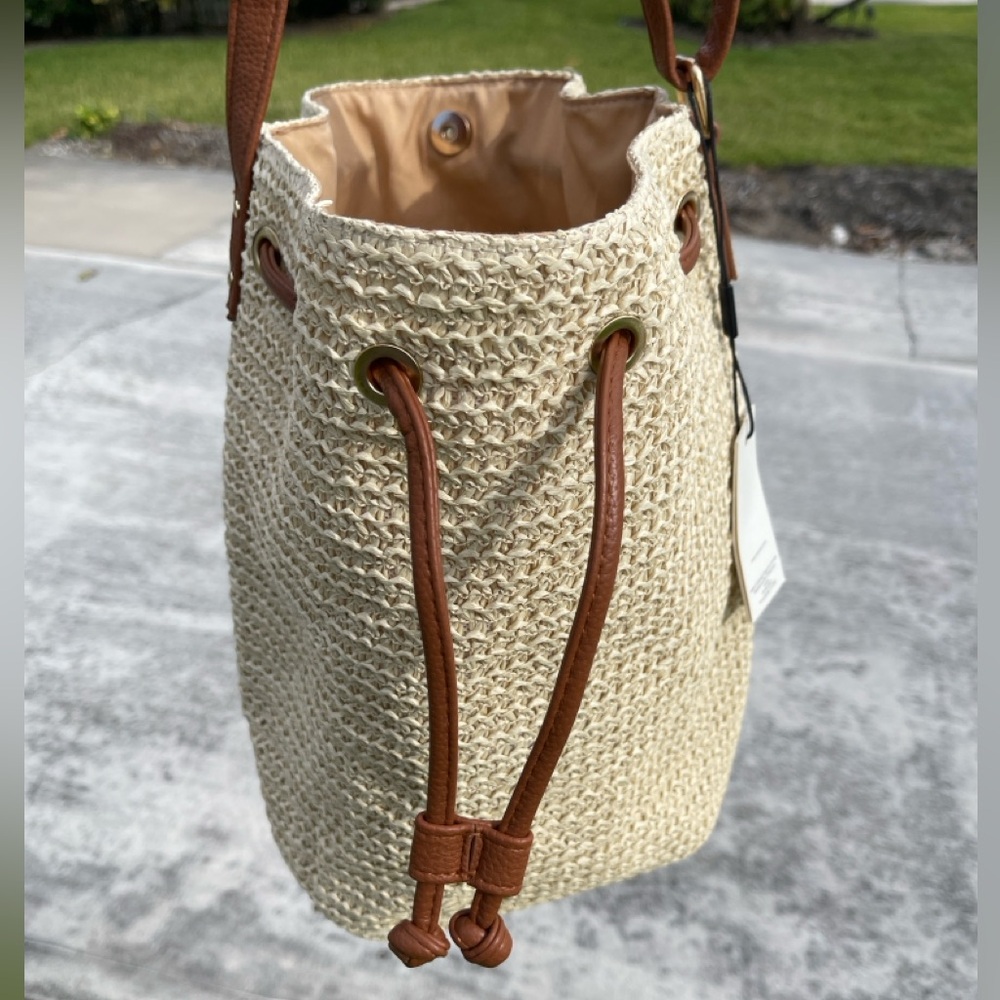 MONTCE SWIM Ali Bucket Bag - Picture 14 of 15